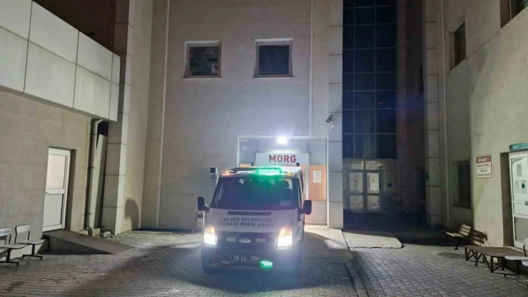 Yaşlı Kadın Evinde Ölü Bulundu