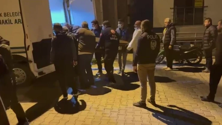 Evinde Ölü Bulundu