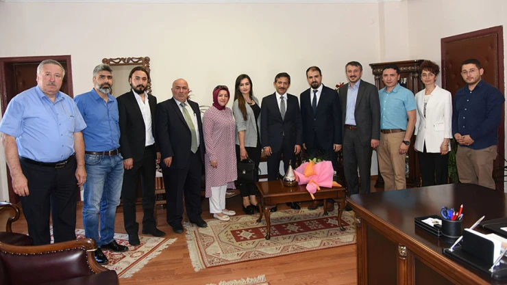 KGC'den Vali Mesut Yıldırım'da 'hayırlı olsun' ziyareti