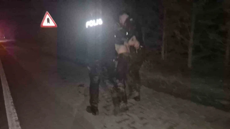 Polislerle Beraber Bataklığa Düştü