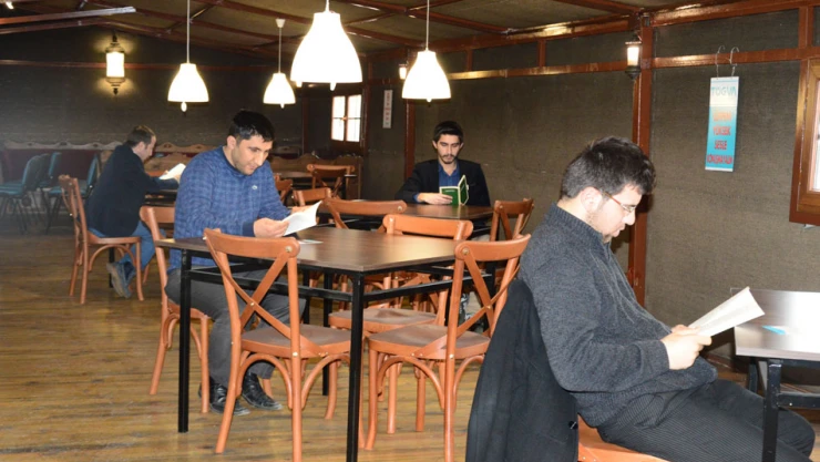 Kitap Cafe faaliyete geçti