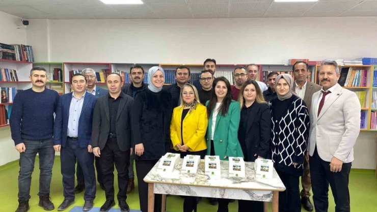 Bakan Tekin'den Tebrik Mektubu