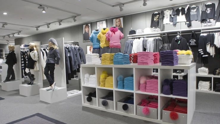 Kıyafetlerin ömrü mevsimlik