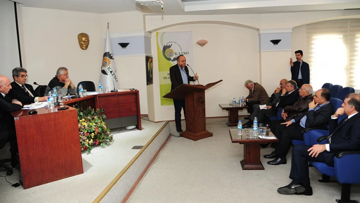 KKV Genel Kurulu'na manidar katılım