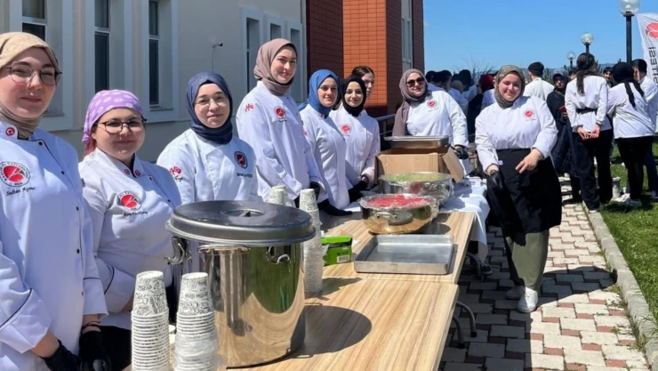 Köfte Ekmek İkram Etkinliği Gerçekleştirildi