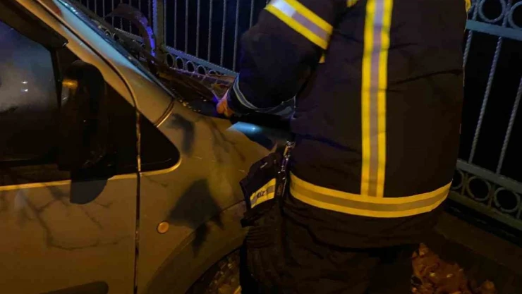 Kontrolden Çıkan Araç Kaza Yaptı: 1 Yaralı