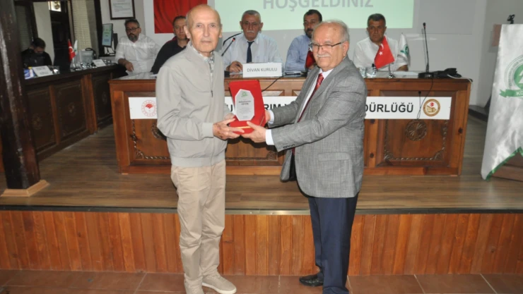 KÖY-KOOP'ta Erol Akar Güven Tazeledi