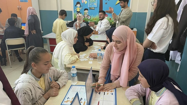 Köy Okullarına Matematik Şöleni