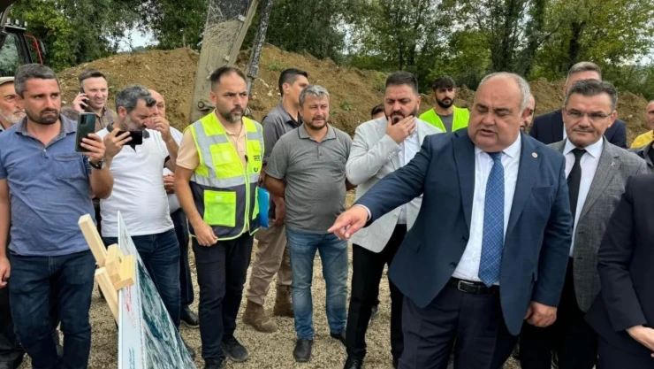 Kozcağız Beldesi Ve Özbaşı Köyünde Yeni Projeler Hayata Geçirilecek