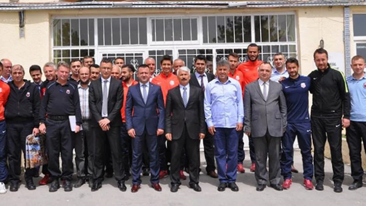 KSK 1966, Ceza İnfaz Kurumu'nu ziyaret etti