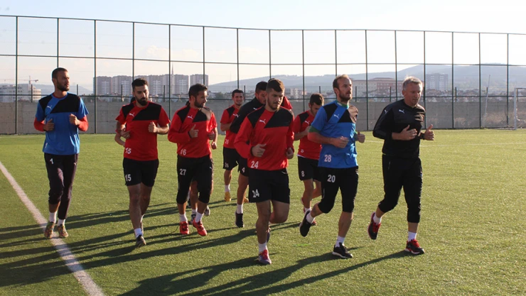 KSK 1966'da 24 Erzincanspor mesaisi başladı