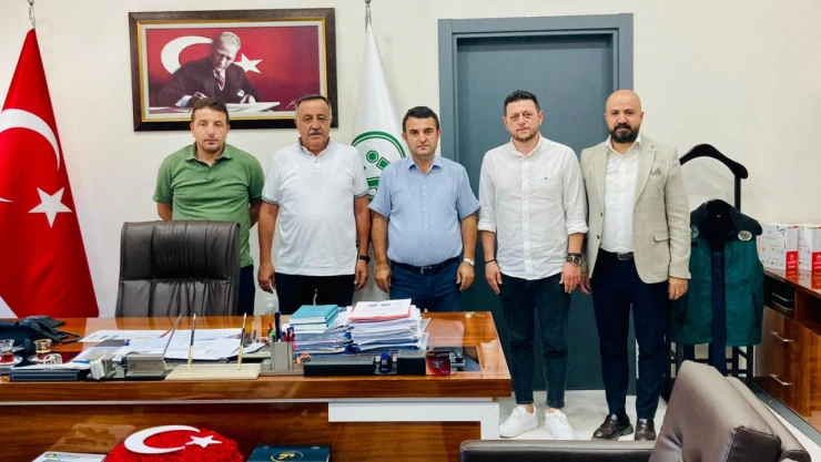 KSK, Makam Ziyaretlerini Sürdürüyor