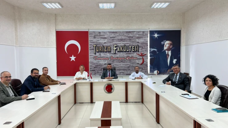 KÜ'de İhtisaslaşma Faaliyetleri Değerlendirildi