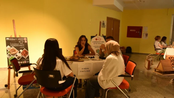 KÜ'de Tanıtım Günleri Sürüyor