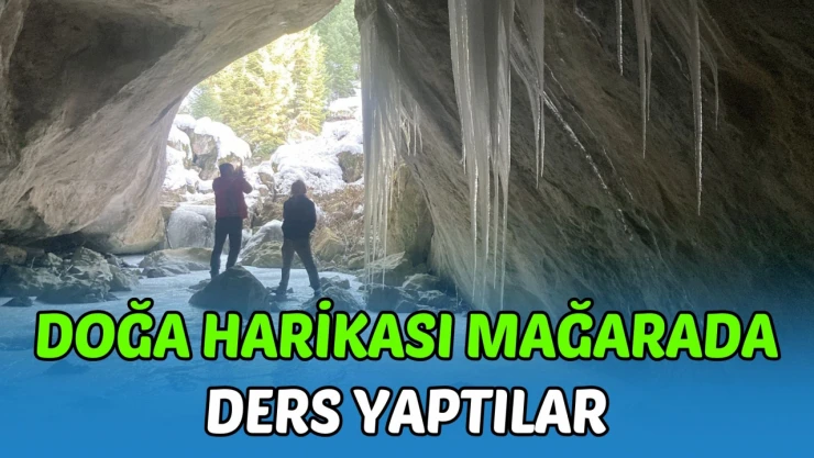 KÜ'lü Öğrenciler Doğa Harikası Mağarada Ders Yaptılar