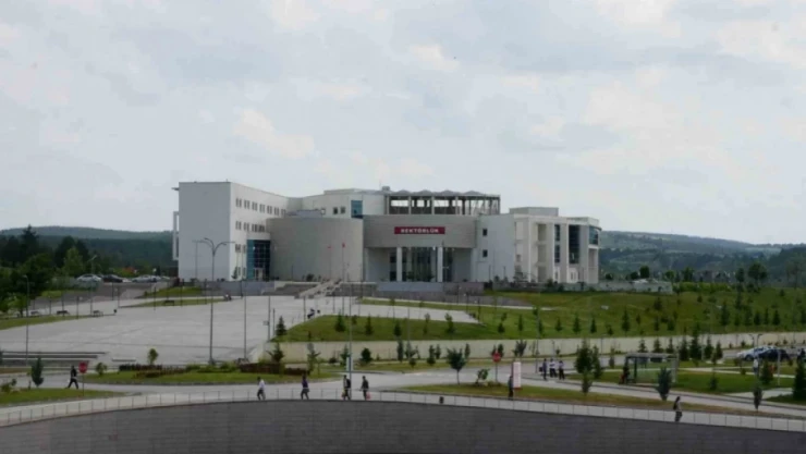 KÜ, TÜBİTAK Projelerinde Türkiye'de İlk 10'Da