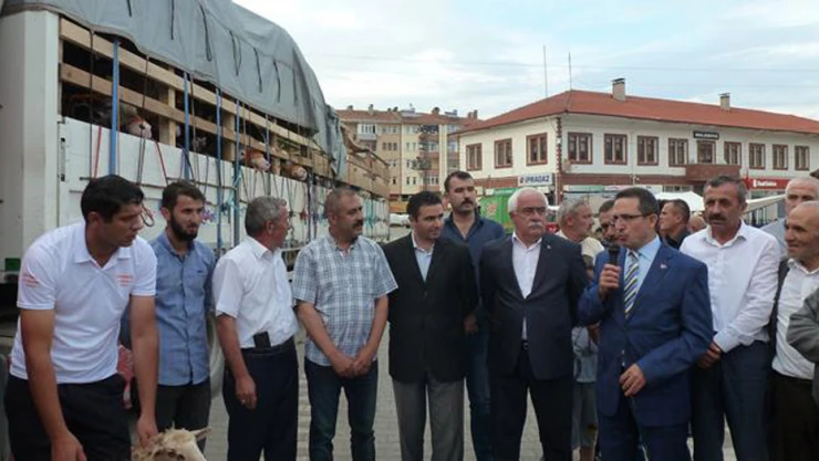 Kurbanlık hayvan sevkleri devam ediyor