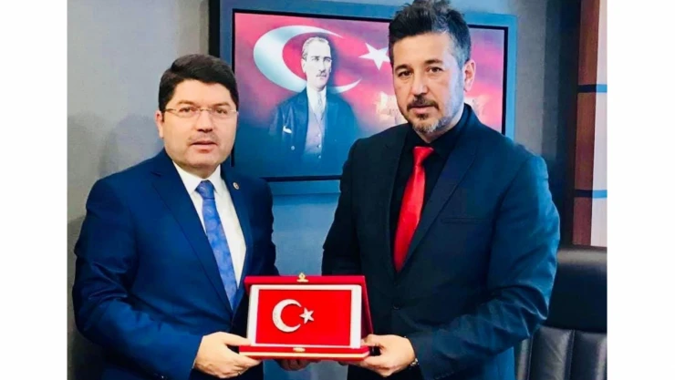 Küresel Gazeteciler Konseyi: 'Sosyal Medyanın Sınırları Çizilmeli'