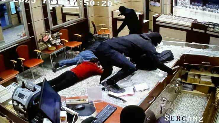 Kuyumcu Soygununda Tutuklananların Sayısı 5 Oldu