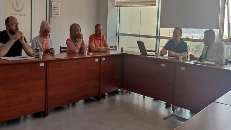 Laboratuvar Hizmetlerini Görüştüler