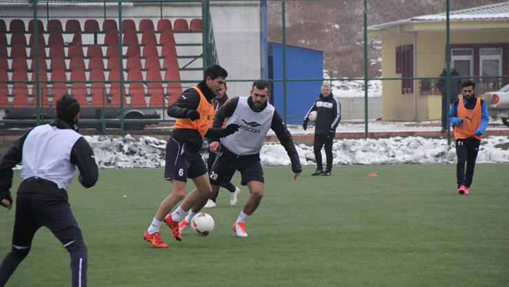 Lider, Sandıklıspor mesaisine başladı