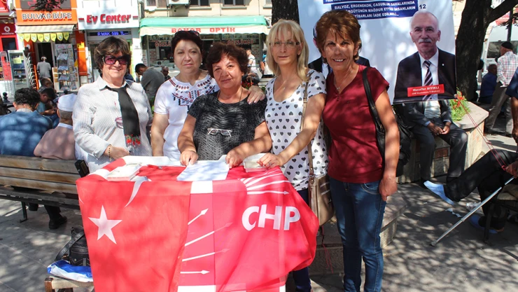 Manifesto için imza kampanyası başladı