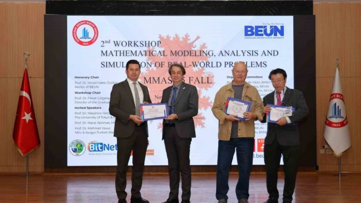 Matematik Ve Bilim Dünyası BEUN'da Buluştu