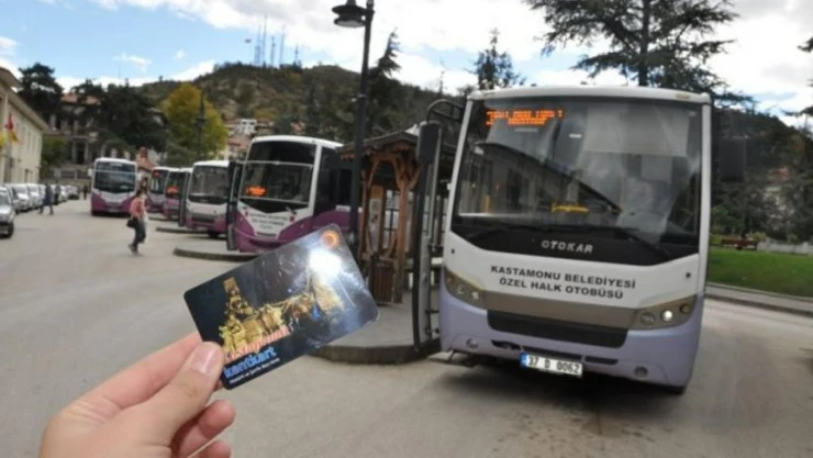 Mehmet Akif Ersoy Ve İnönü'den Kent Kart Şikayeti