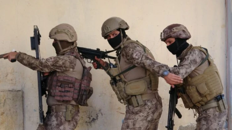 Mercek-15 Operasyonu 878 Gözaltı