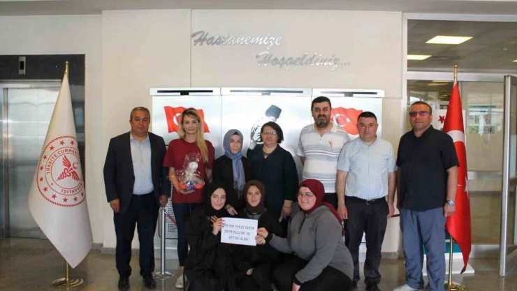 Meslek Liselilerden Yürekleri Isıtan Etkinlik