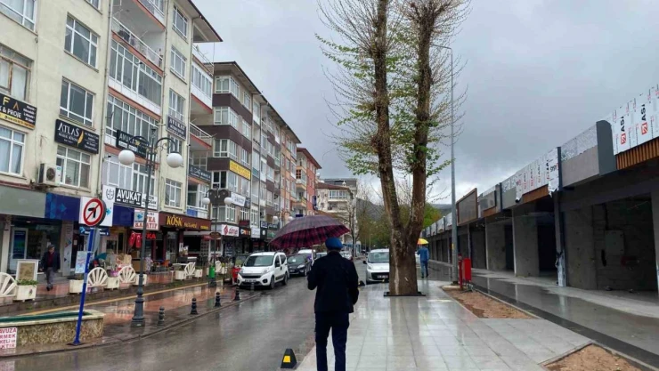 Çankırı'da Sağanak Yağış Etkili Oldu