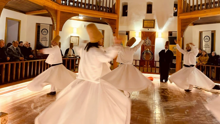 Mevlana'nın 750. Vuslat Yıldönümünde Sağlıkçılar Taş Mescit'te Buluştu