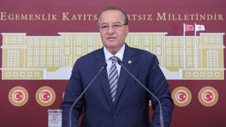 Milletvekili Akay  3 Nisan'ın Sanayi Günü olmasını teklif etti