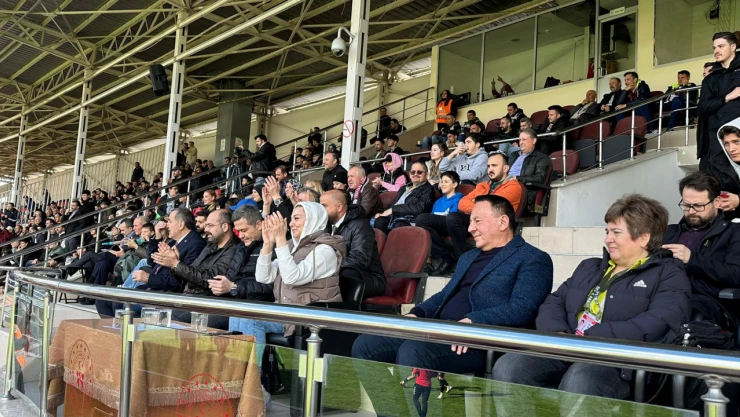 Milletvekili Serap Ekmekci'den Kastamonuspor'a Destek Mesajı