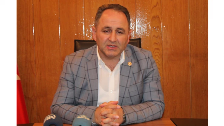 Milletvekiline hakarete 11 ay hapis cezası