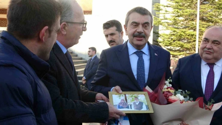 Milli Eğitim Bakanı Yusuf Tekin Bartın'da
