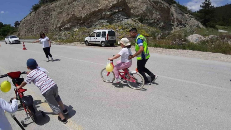 Minikler Dünya Bisiklet Günü'nü Coşkuyla Kutladı