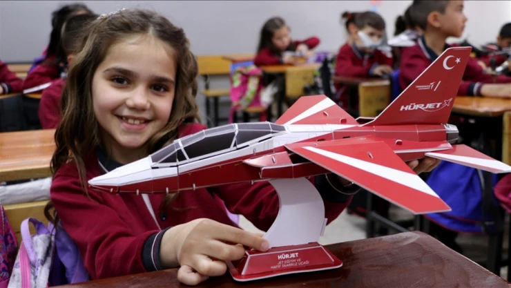 Miniklerden TUSAŞ'a Anlamlı Destek