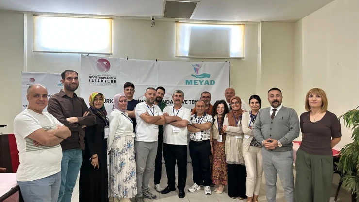 Mobbinge Karşı Türkiye Ayağa Kalkıyor