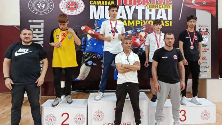 Muay Thai'de Dünya Şampiyonası Bileti