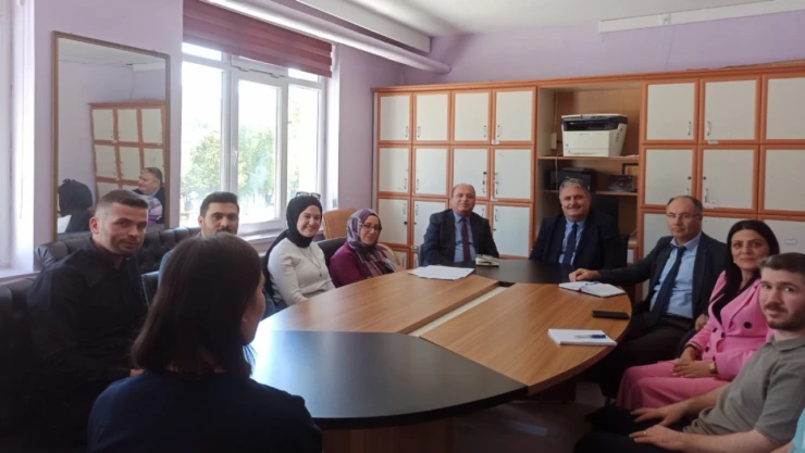 Müdür Yılmaz, Okul Ziyaretlerinde Bulundu