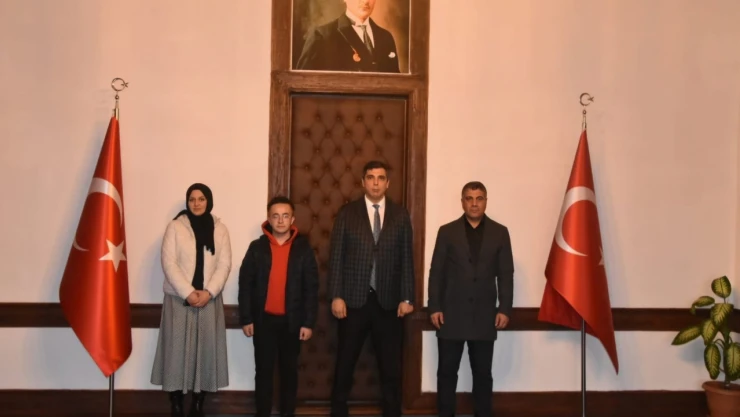 Muhammed Al'dan, Kaymakam Yasin Cevizci'ye Ziyaret