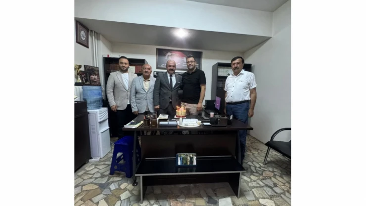 Muhtar Aşam'ın Doğum Gününü Kutladılar