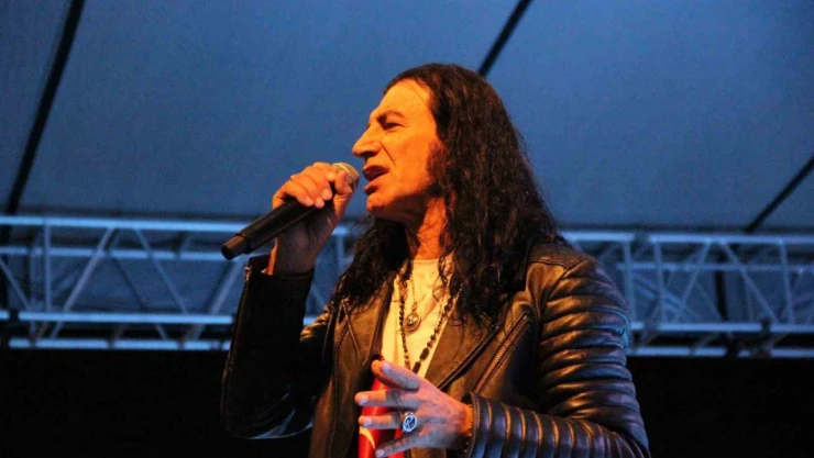 Murat Kekilli Çorumlu Hayranlarını Coşturdu