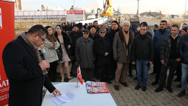 Mutlular Sitesi'nin temeli atıldı