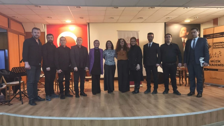 Müzik Akademisi Devam Ediyor