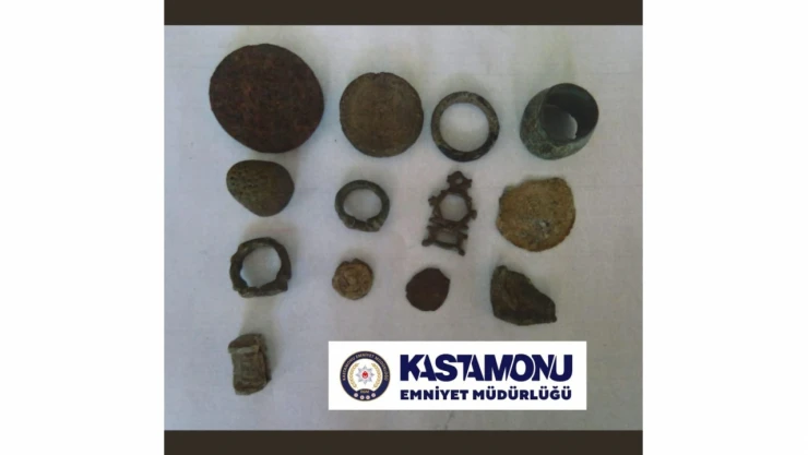 Narkotik uygulamasında tarihi eser yakalandı