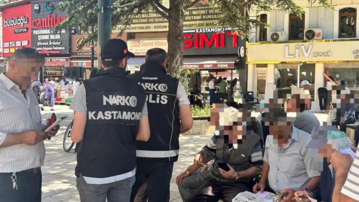 Nasrullah Meydanı'nda Bilgilendirme