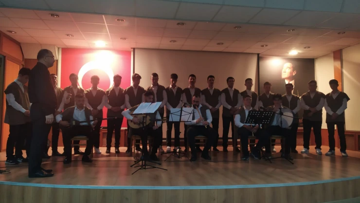 Necip Fazıl Kısakürek Şiir Dinletisi Yapıldı