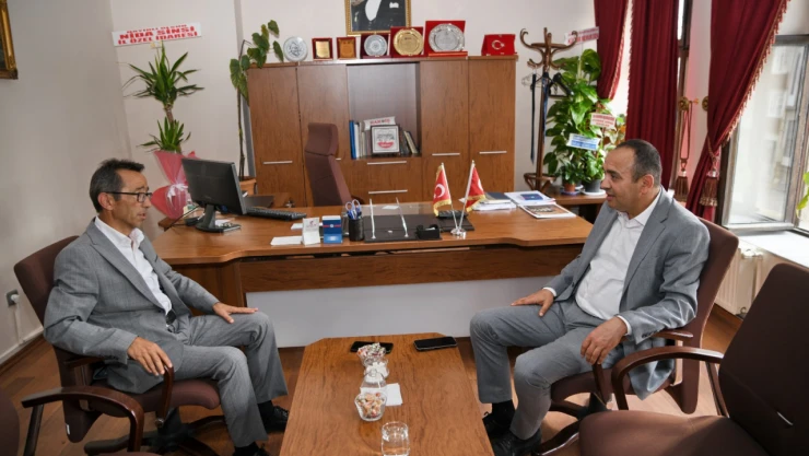 Nida Sinsi'den Yazma Eser Kütüphanesi'ne Ziyaret